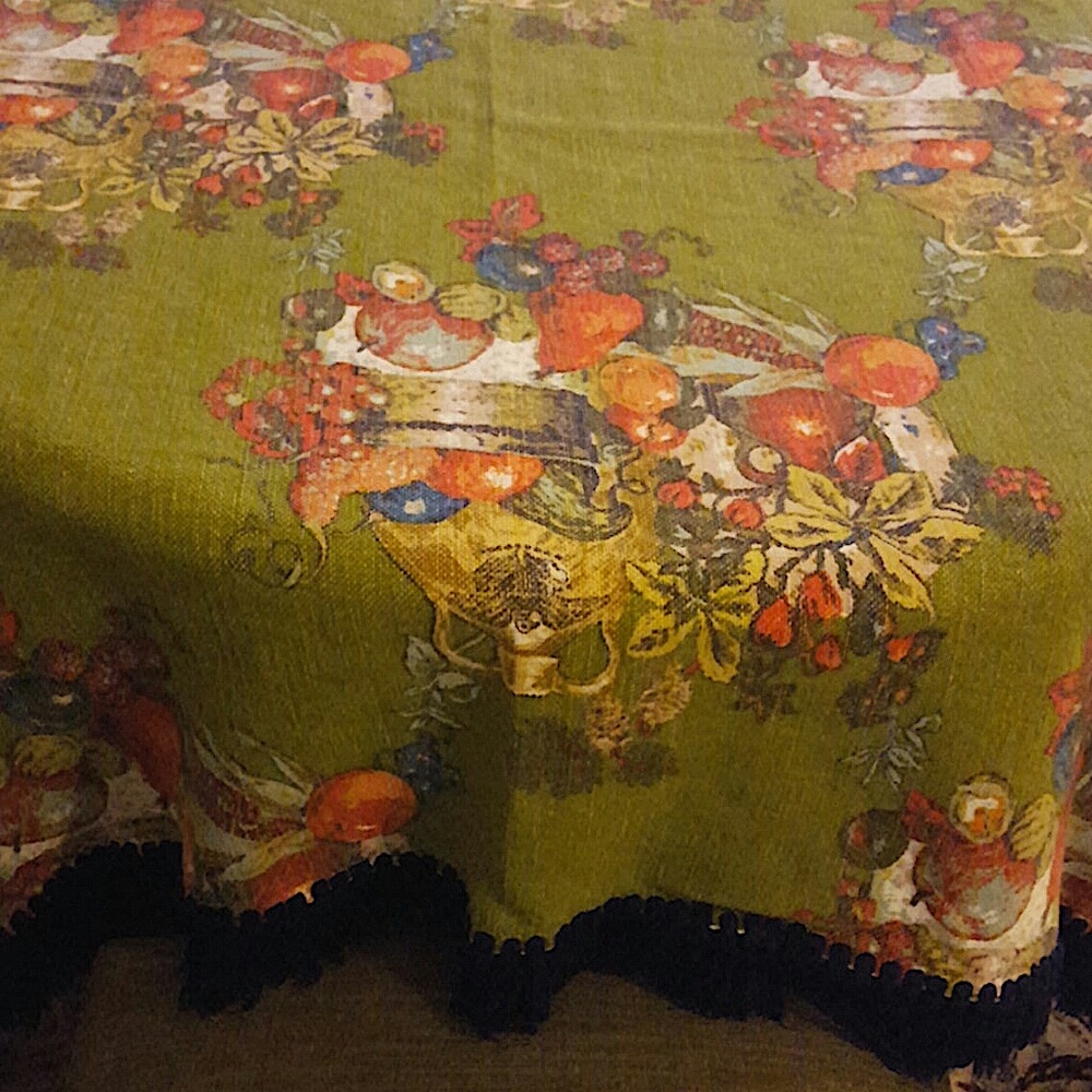 Vintage Rectangular Fringed Fruit Design Tablecloth 54" x 68" - Picture 6 of 16